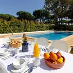 Fineli Vakantiehuis Vilamoura