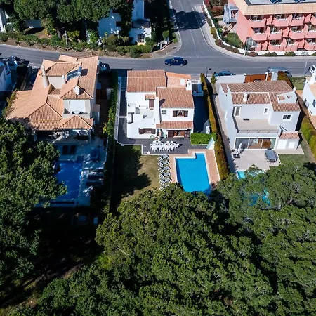 Fineli Casa de Férias *