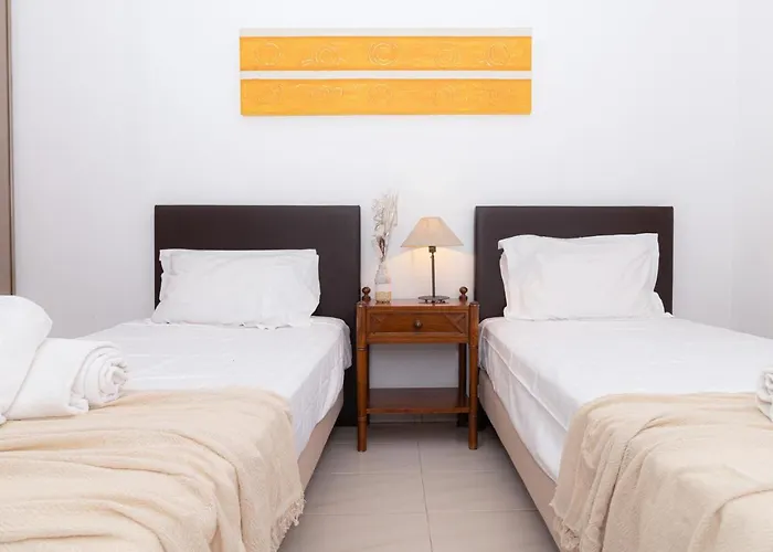 Fineli 펜션 빌라모라